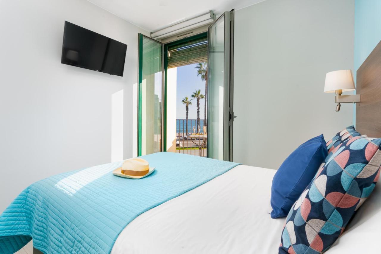 Kronos On The Beach Suite 2 Barcelona Exterior photo